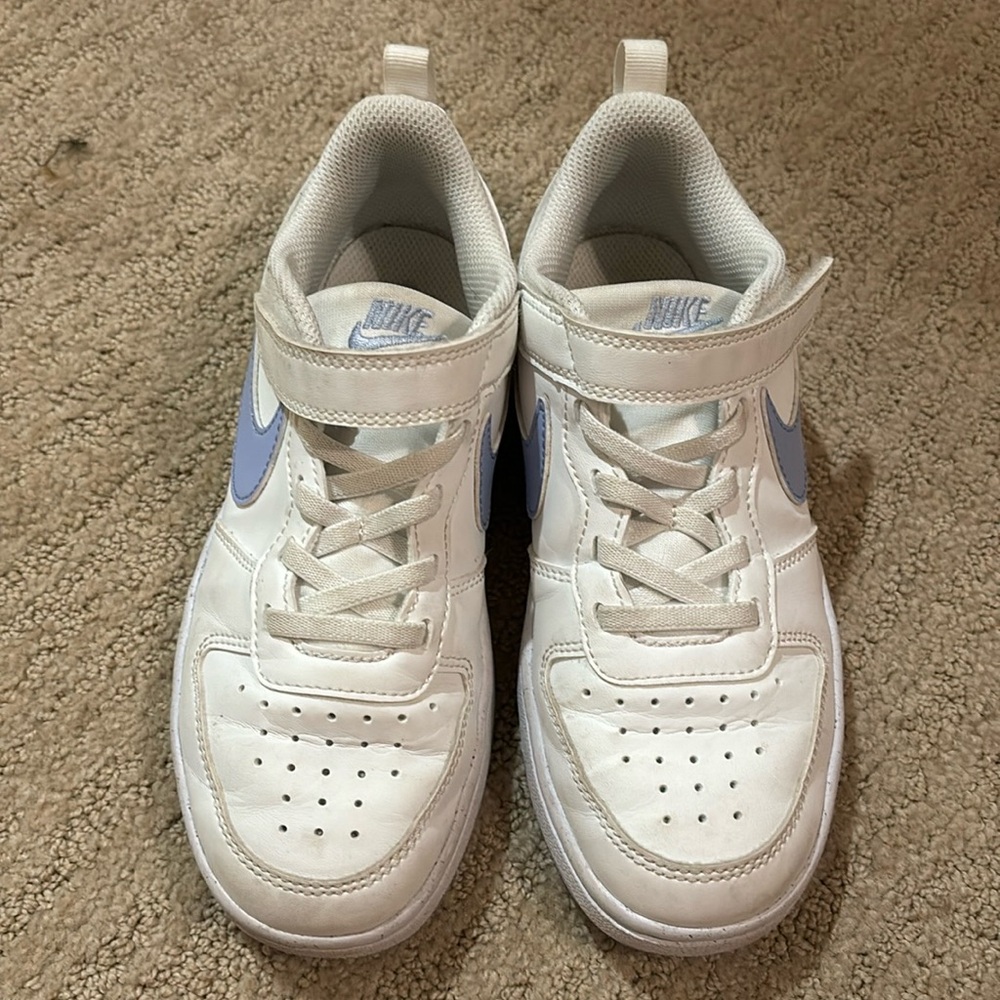 Youth Nike Court Borough Low Recraft